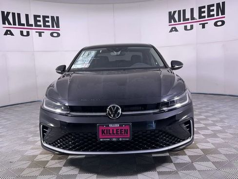 New 2026 Volkswagen Jetta SEL image 2