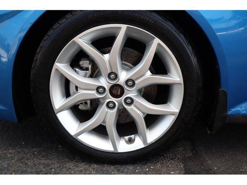 Used 2007 Hyundai Tiburon SE FWD image 13