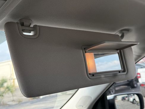 Used 2023 Honda Pilot Elite image 27