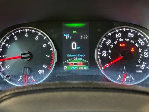 Used 2019 Toyota RAV4 LE w/ All Weather Liner Package AWD/4WD image 24