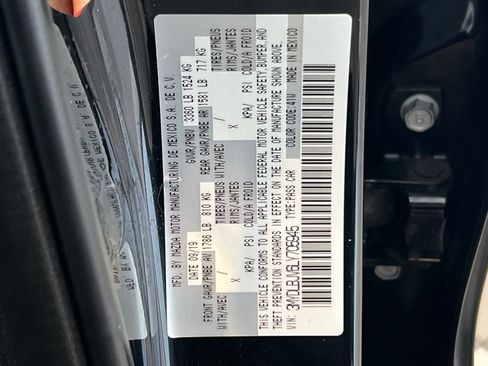 Certified 2020 Toyota Yaris LE image 29