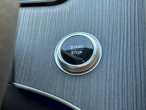 New 2026 Mercedes-Benz EQE 320 4MATIC Sedan image 28