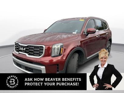 Used 2023 Kia Telluride S w/ S Sunroof Package
