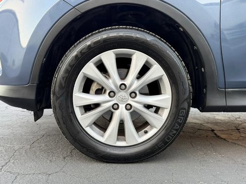 Used 2013 Toyota RAV4 Limited FWD image 28