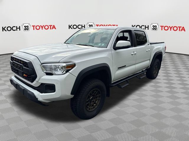 Certified 2023 Toyota Tacoma 4x4 Double Cab w/ Trail Edition image 3