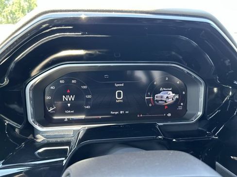 New 2026 GMC Sierra 1500 SLT w/ SLT Premium Plus Package AWD/4WD image 12