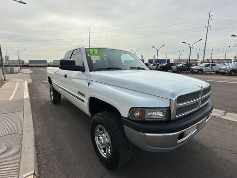 Used 1999 Dodge Ram 2500 Truck 4x4 Quad Cab image 8