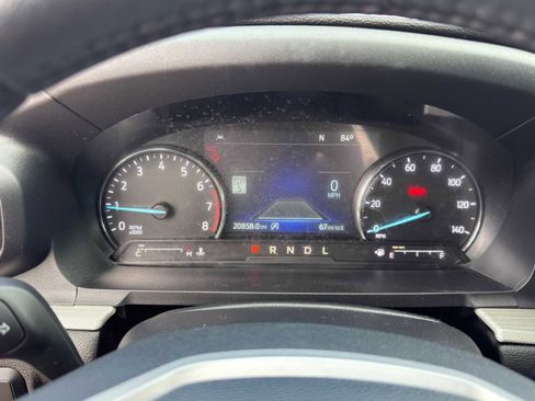 Used 2024 Ford Explorer XLT w/ Equipment Group 202A RWD image 19