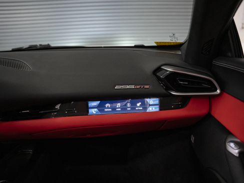 Used 2025 Ferrari 296 GTS RWD image 43
