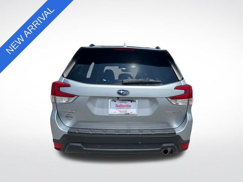 Used 2020 Subaru Forester Limited w/ Popular Package #3 AWD/4WD image 4
