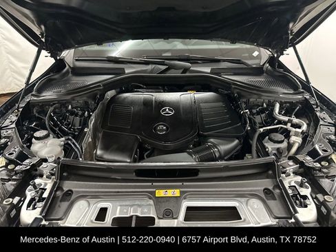 Used 2023 Mercedes-Benz GLC 300 4MATIC image 13