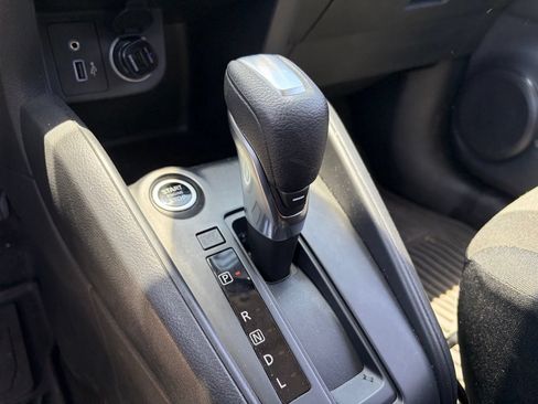 Used 2025 Nissan Kicks Play S FWD image 7