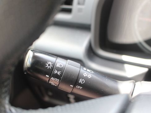 Used 2019 Toyota 4Runner Limited AWD/4WD image 23