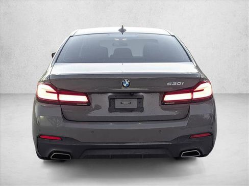 Used 2021 BMW 530i w/ M Sport Package image 6