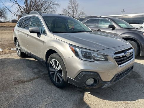 Used 2019 Subaru Outback 2.5i Limited image 9