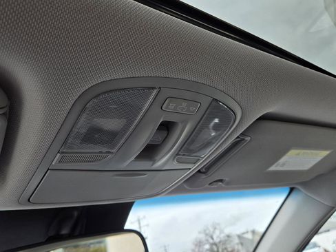 Used 2020 Hyundai Elantra GT w/ Style Package 02 image 26