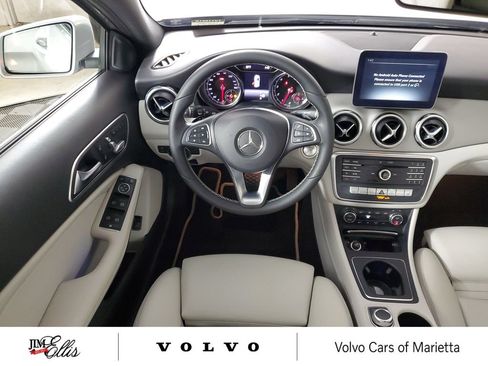 Used 2018 Mercedes-Benz GLA 250 image 15