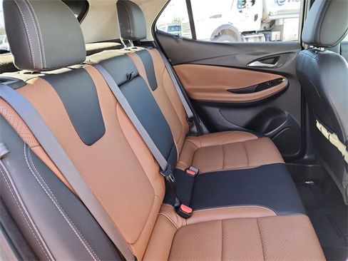 Used 2021 Buick Encore GX Essence w/ Advanced Technology Package image 21