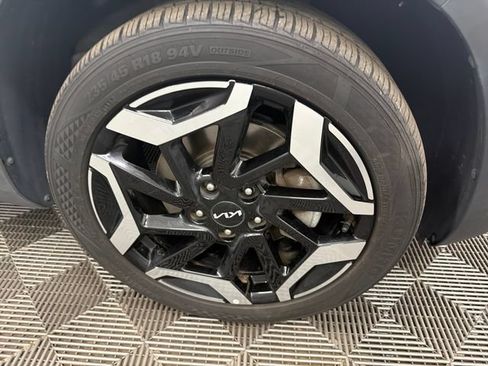 Certified 2024 Kia Seltos SX AWD/4WD image 30