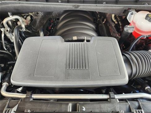 New 2026 Chevrolet Suburban RST w/ RST Capability Package image 26