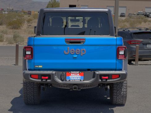 Used 2023 Jeep Gladiator Rubicon w/ LED Lighting Group AWD/4WD image 4