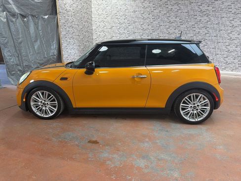 Used 2014 MINI Cooper S image 4