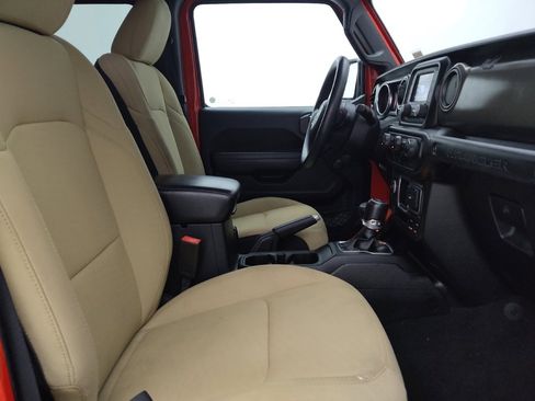 Used 2018 Jeep Wrangler Unlimited Sport AWD/4WD image 21