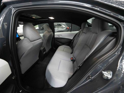 Used 2025 Toyota Corolla SE w/ SE Premium Package image 23