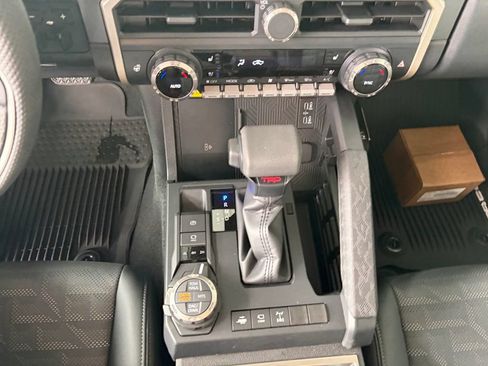 New 2026 Toyota Tacoma TRD Off-Road w/ TRD Off Road Premium Package AWD/4WD image 16