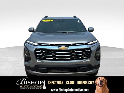 Used 2025 Chevrolet Equinox LT w/ Convenience Package II AWD/4WD image 13