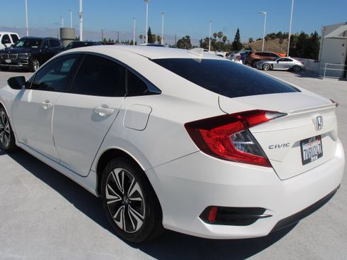 Used 2016 Honda Civic EX-T image 5