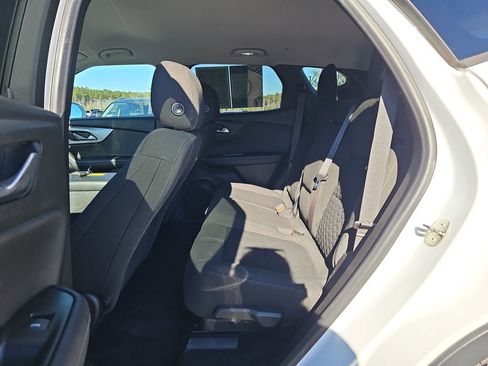 Used 2020 Chevrolet Blazer LT image 19