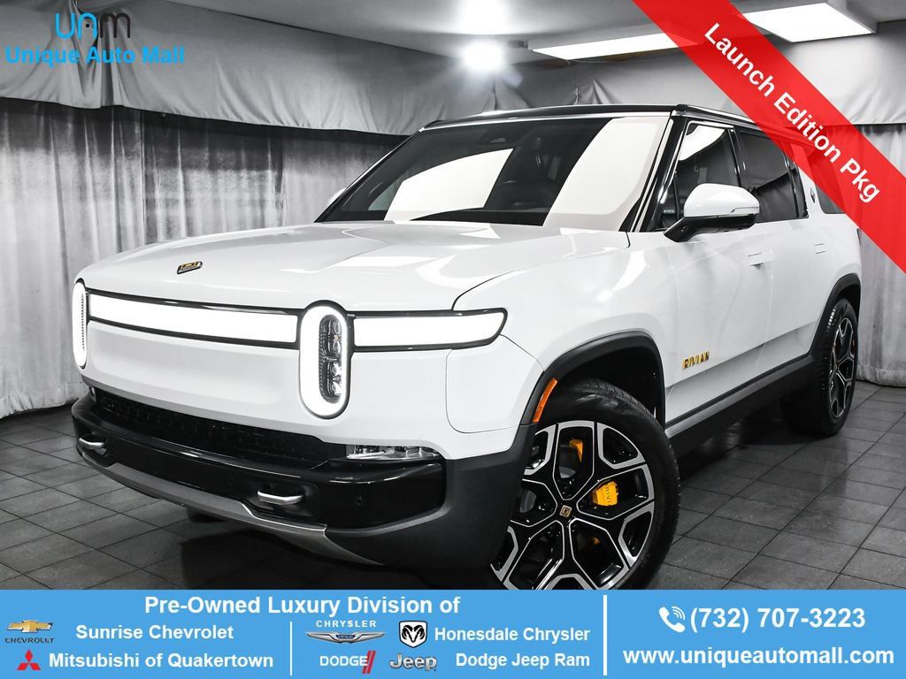 Used 2022 Rivian R1S Launch Edition Quad AWD/4WD image 1