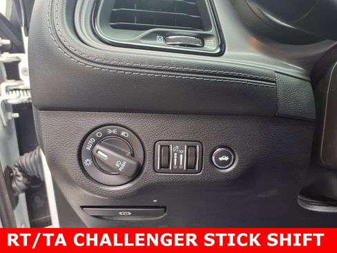 Used 2023 Dodge Challenger R/T Scat Pack w/ T/A Package image 12