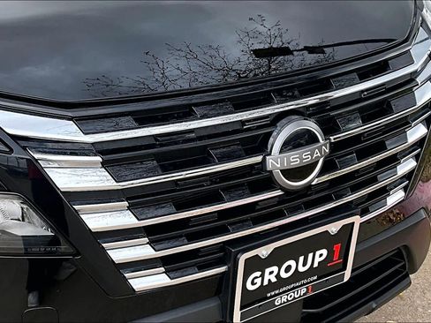 Certified 2025 Nissan Rogue S image 28