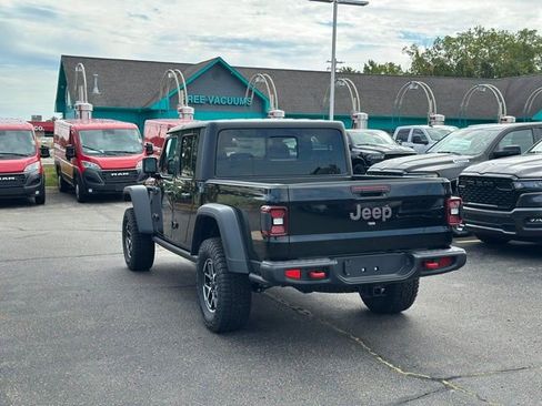New 2025 Jeep Gladiator Rubicon w/ Convenience Group image 8