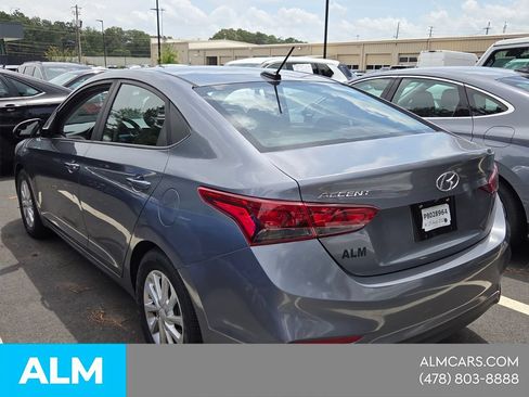 Used 2018 Hyundai Accent SEL FWD image 2