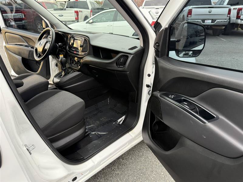 Used 2021 RAM ProMaster City Tradesman FWD image 11