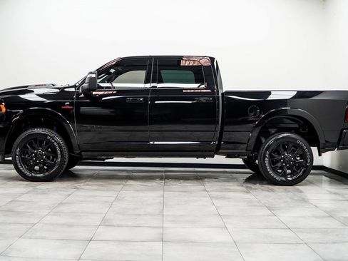 Used 2024 RAM 2500 Limited image 8