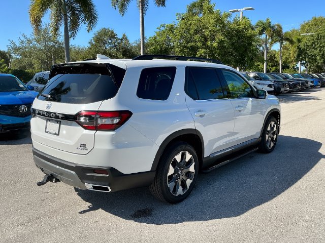 New 2026 Honda Pilot Elite image 6
