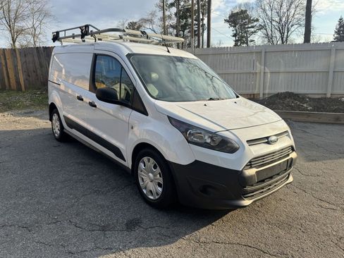 Used 2018 Ford Transit Connect XL image 2