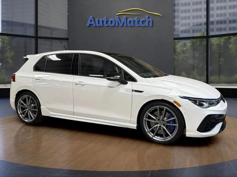 Used 2024 Volkswagen Golf R image 13