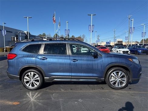 Certified 2022 Subaru Ascent Limited w/ Technology Package image 3