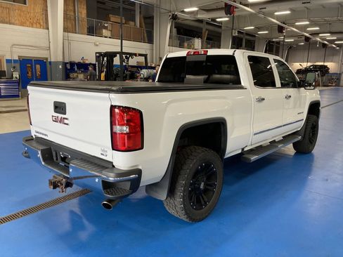 Used 2016 GMC Sierra 2500 SLT AWD/4WD image 6