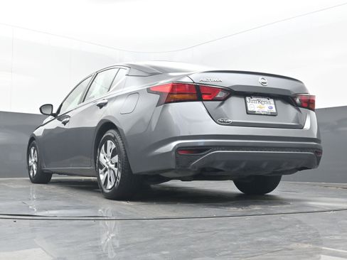 Used 2022 Nissan Altima 2.5 S image 26