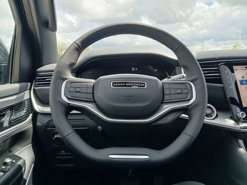 New 2026 Jeep Grand Wagoneer Limited AWD/4WD image 21