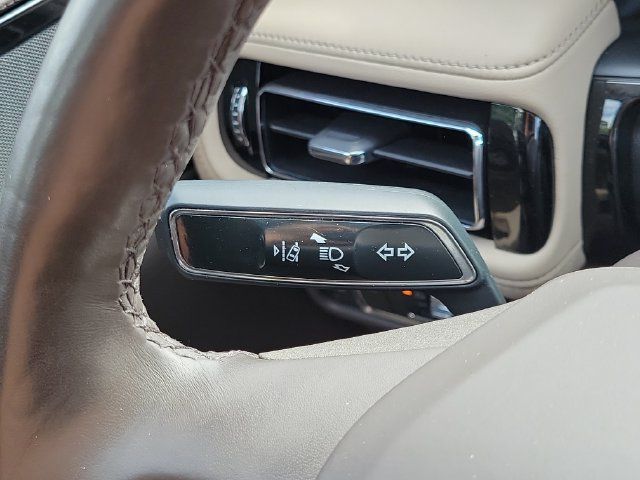 Used 2023 Lincoln Nautilus Reserve AWD/4WD image 14
