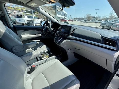 Used 2018 Honda Odyssey EX-L image 17
