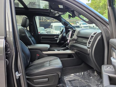 Used 2025 RAM 1500 Big Horn AWD/4WD image 34