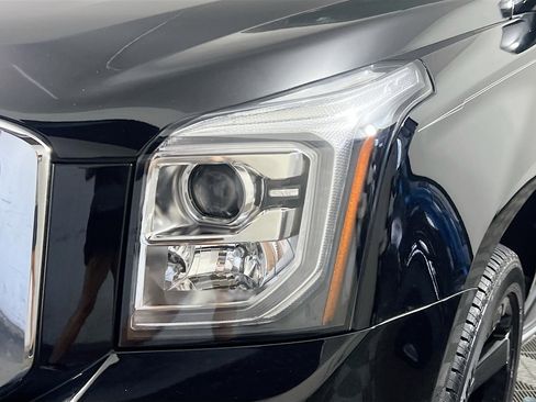 Used 2020 GMC Yukon SLT w/ Open Road Package image 11